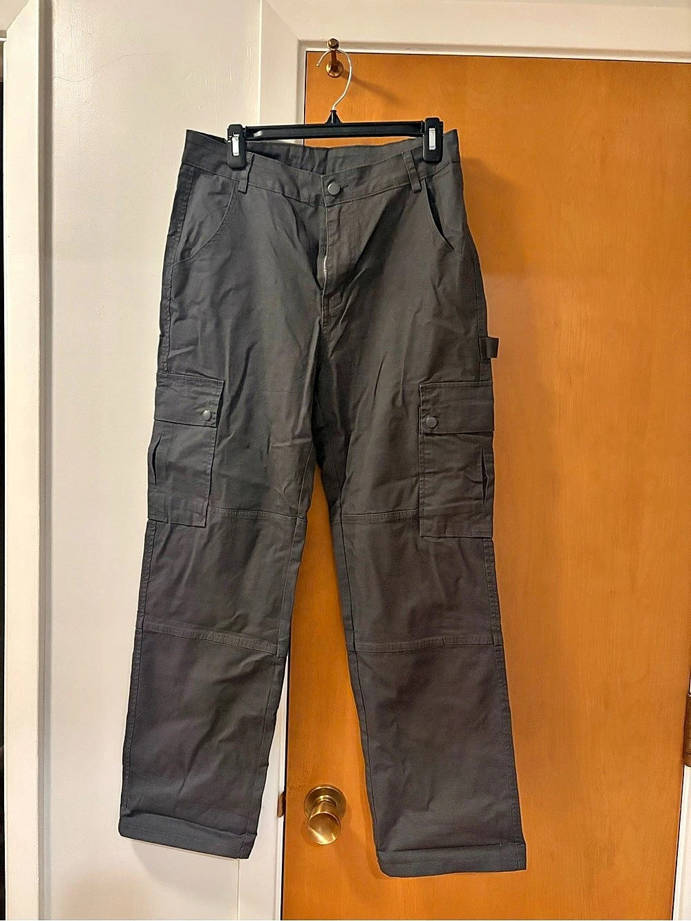 GILIPUR Women’s Charcoal Cargo Pants Like New - size L